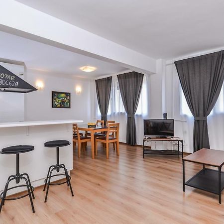 Eleganto - Central 2Bd Stylish Apartment By Flat Mаnager صوفيا المظهر الخارجي الصورة